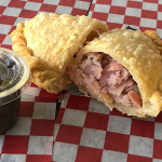 Empanada de Jamon con Queso Roquefort