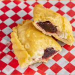 Empanada de Zarzamora con Philadelphia